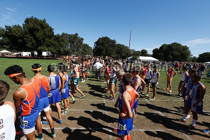 2015SIxcHSSeeded-003.JPG - 2015 Stanford Cross Country Invitational, September 26, Stanford Golf Course, Stanford, California.